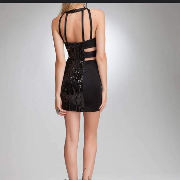 Side cut out Sequin Dress - Picture 1 of 12